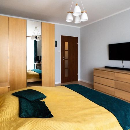 Verona Apartament 115, 69M2, Terrace, Garage Krasków Eksteriør bilde