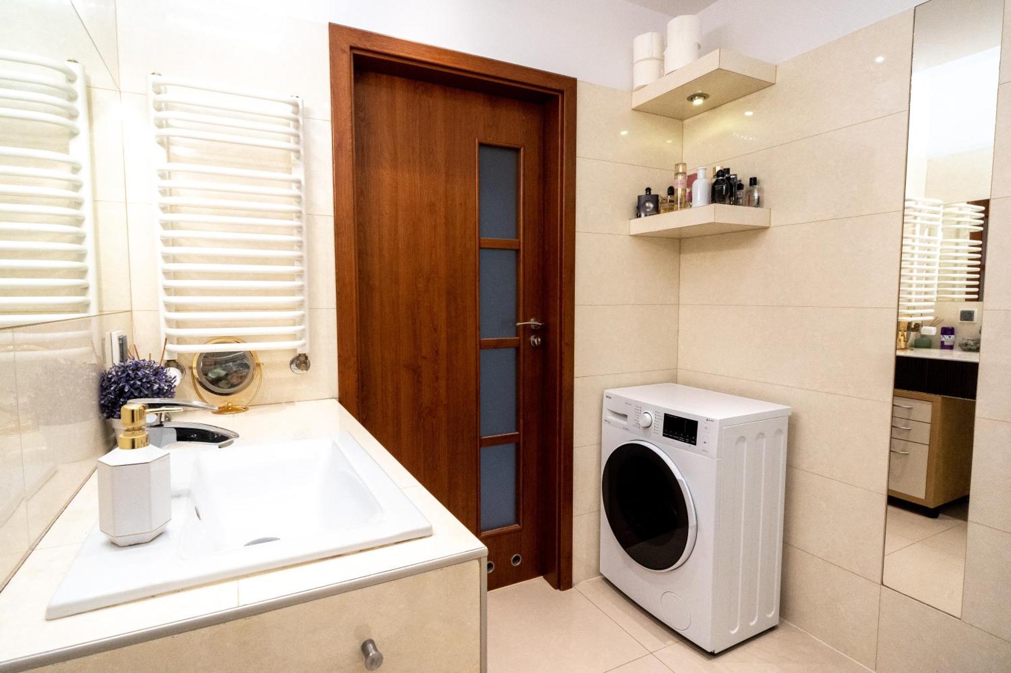 Verona Apartament 115, 69M2, Terrace, Garage Krasków Eksteriør bilde